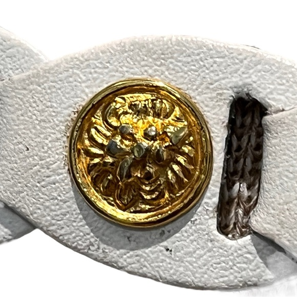 Size XS/S/M Vintage Womens 90s White and Gold Statement Belt Cabochon Lions Head